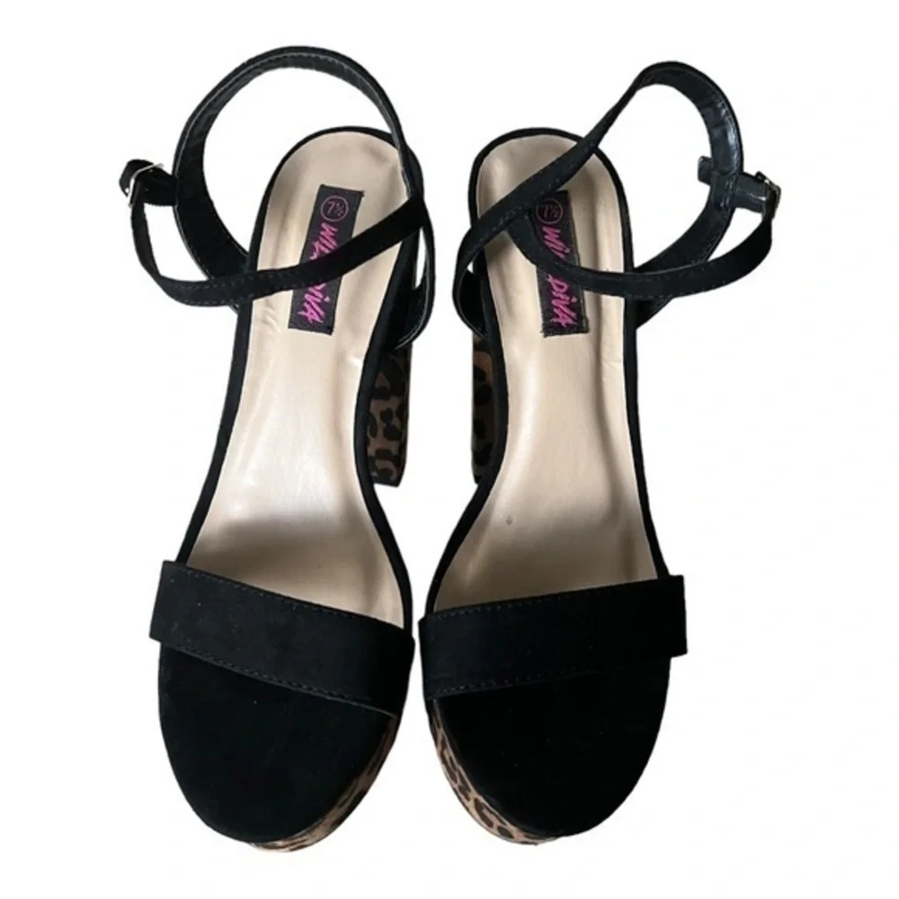 Wild Diva Women Open Toe Ankle Strap Leopard Print Chunky Sandals Size 7.5
